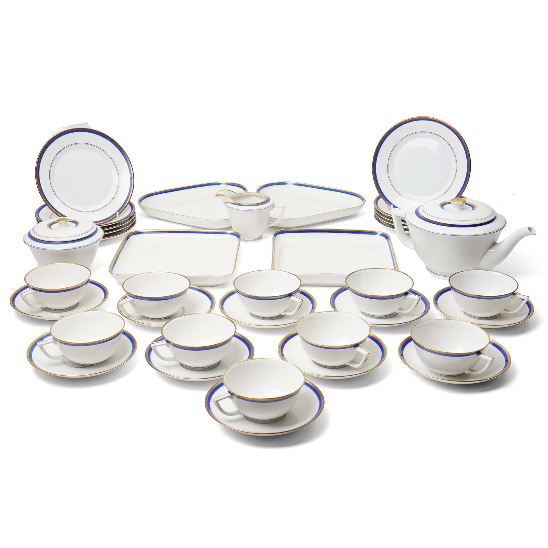 Royal Copenhagen mid-20th century tea service decorated in blue and gilt comprising ten teacups, ten saucers, ten side plates, two triangular serving plates, two square serving plates, teapot, milk jug and covered sucrier 