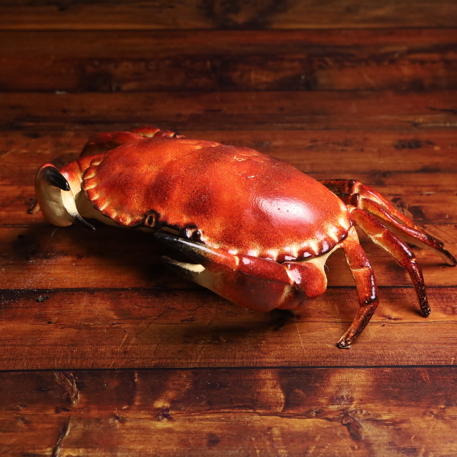 Cast iron box, modelled as a crab, H9cm, L34cm