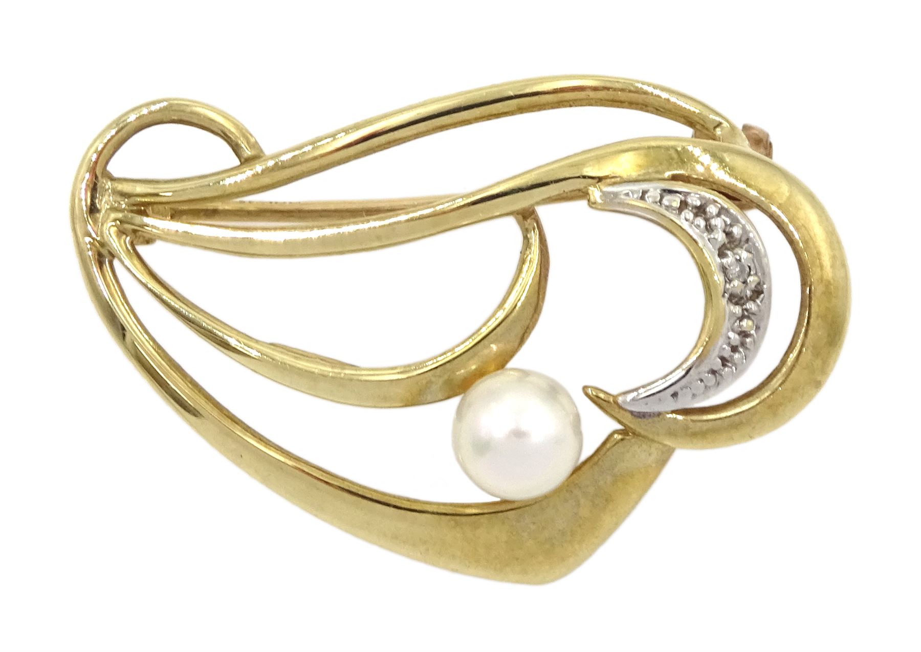 9ct gold opal and diamond chip brooch, stamped 375