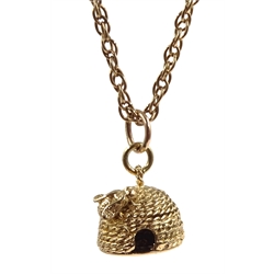 9ct gold bee and beehive pendant on 9ct gold chain, hallmarked or tested, approx 10.2gm