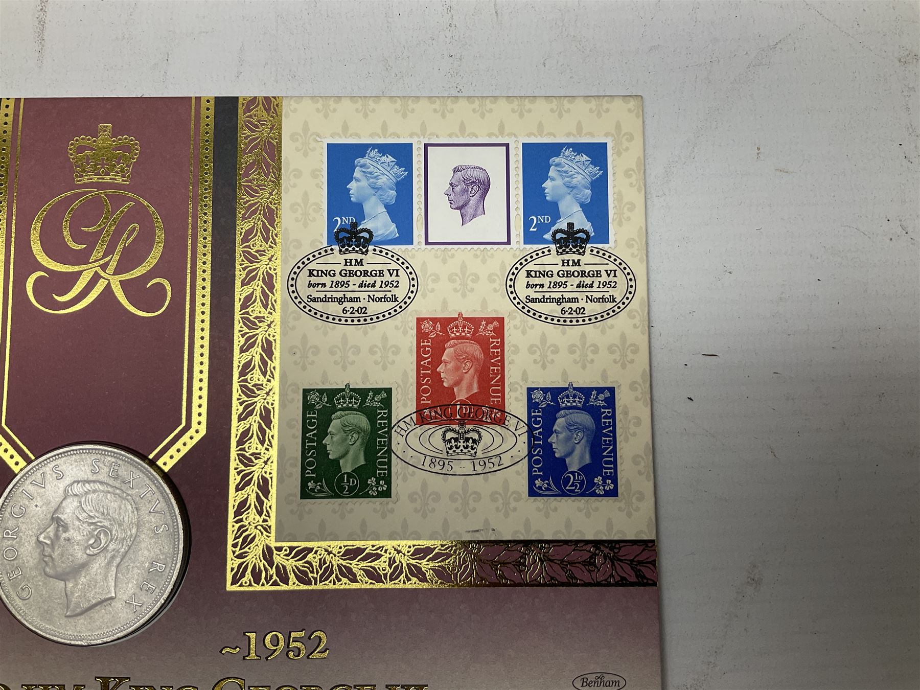 Eight coin covers including, 'Her Majesty Queen Elizabeth II 70th Birthday' containing a 1996 Canadian one ounce silver coin, three coin covers commemorating the 21st Birthday of HRH Prince William each containing a silver coin, '1895 1952 A Tribute to HM King George VI' containing a South Africa 1952 five shilling coin, 'The Notting Hill Carnival' containing a 1998 fifty pence etc (8)