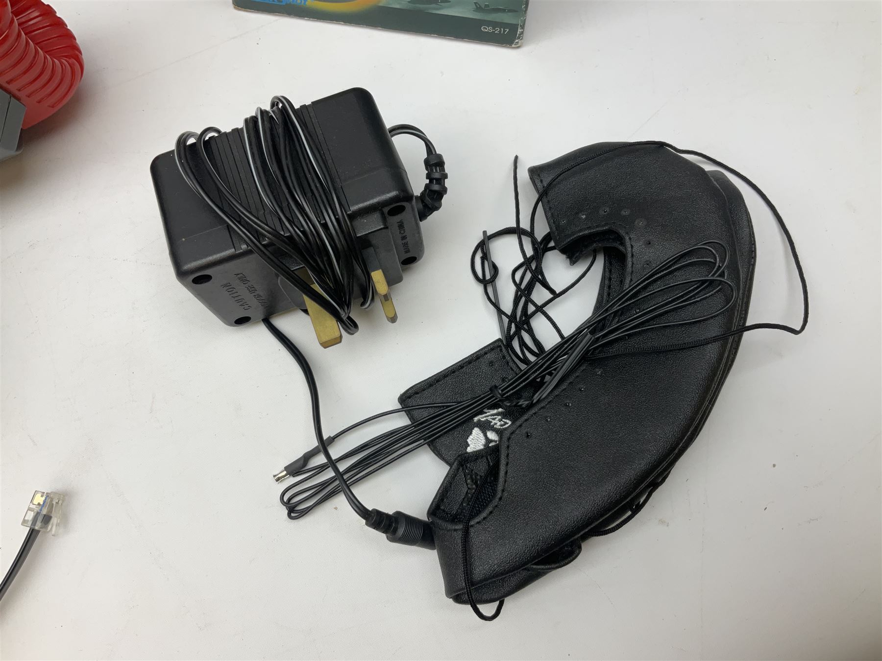 Mad Catz Dual Force Racing Wheel and Foot control for Playstation; Arcadia Image Projecting Game System; pair of Captain Scarlet and the Misterons phaser guns etc