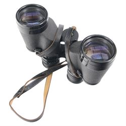 Carl Zeiss 8 x 50 B binoculars, serial no. 615911 made in Germany, in original case