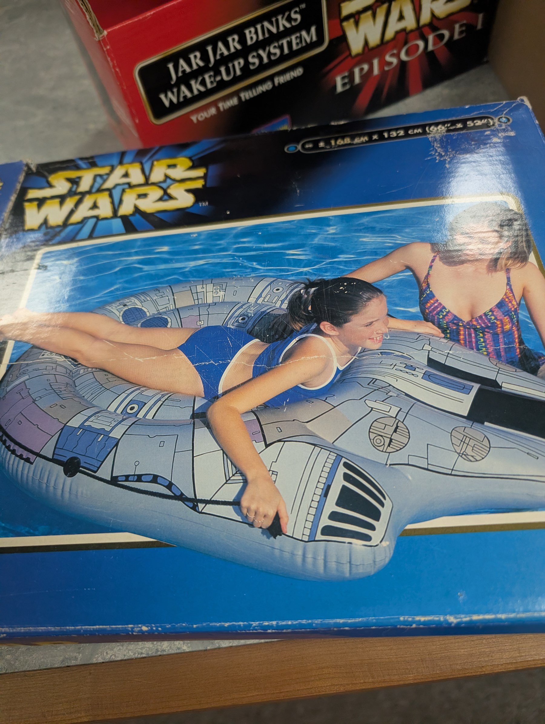 Star Wars collectables, including Episode I Jar Jar Binks Wake Up System, BB8 model, Jar Jar Binks Adventure game, Revenge of the Sith Masterworks and three Cards Inc figural mugs
