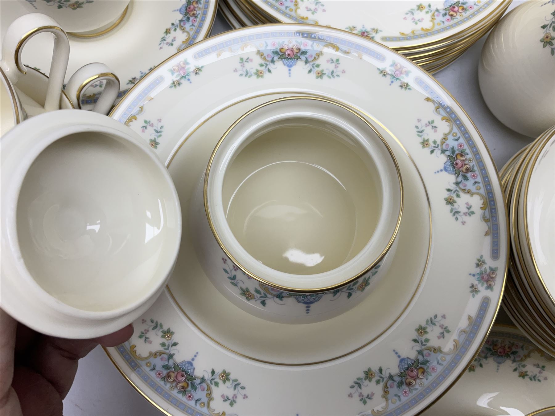 Royal Doulton Romance Collection Juliet pattern tea and dinner service for six, to include dinner plates, lidded tureen, teapot, teapots, saucers, jugs, sauce boat and stand, cake plate, coffee cans and saucers, soup bowls etc, including spares