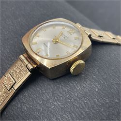 9ct gold Summit 17 Jewels ladies manual wind wristwatch, on 9ct gold articulated strap, stamped 375