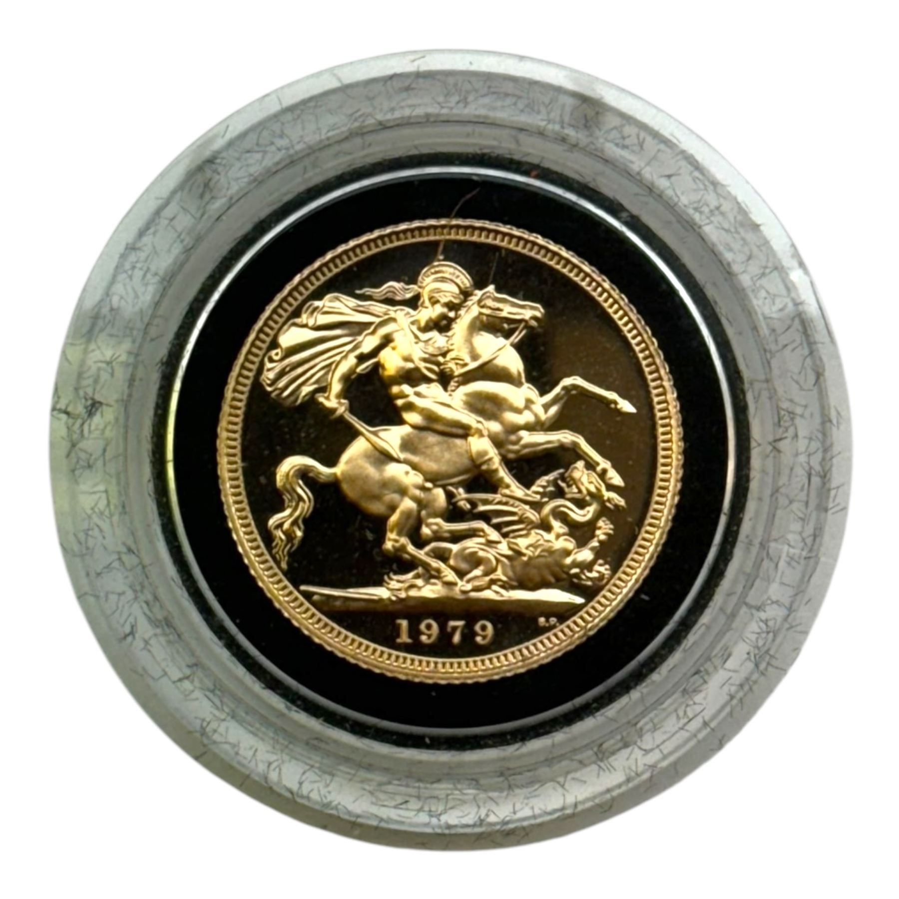 Queen Elizabeth II 1979 gold proof full sovereign coin, cased with Harrington and Byrne certificate
