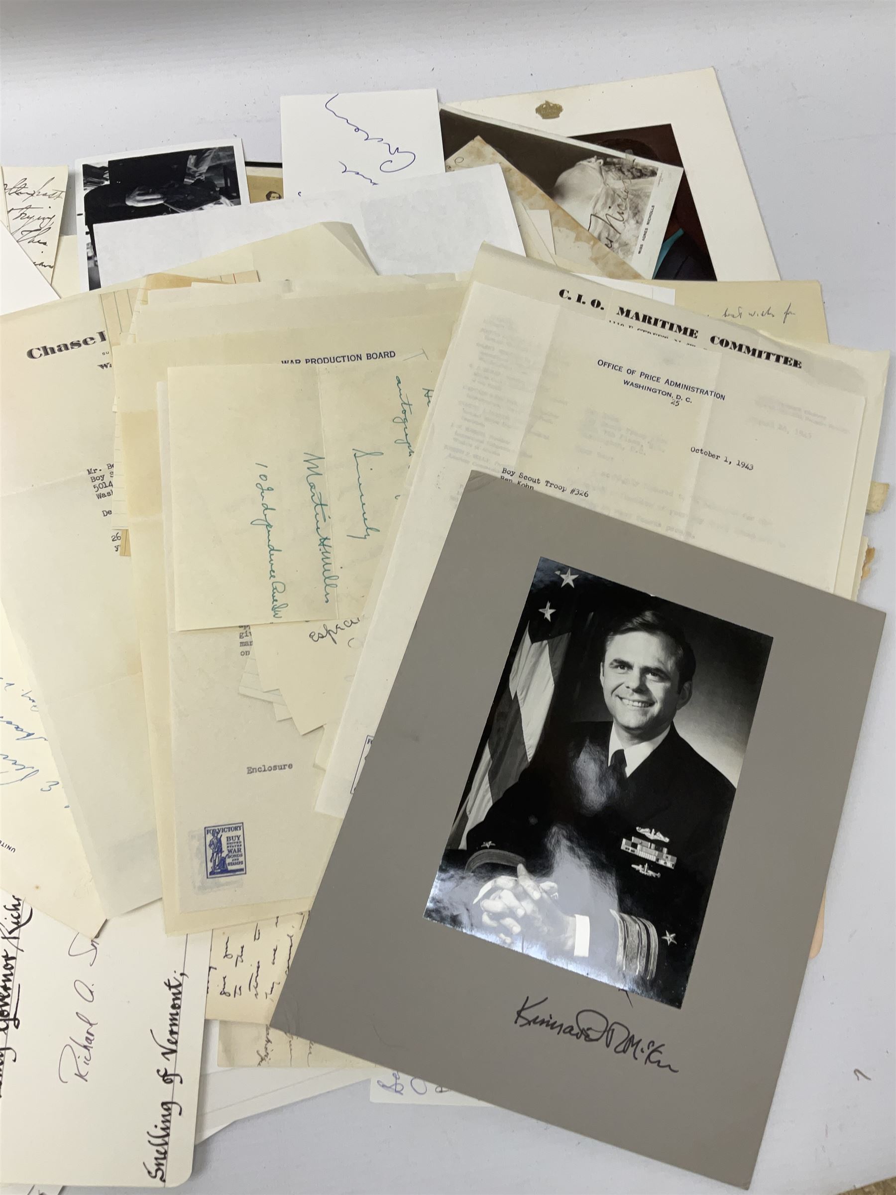 Collection of over 600 autographs on cards, clipped pieces, letters etc including William Gladstone, Lord North, Randolph Churchill, Hugh Dalton, Philip Noel-Baker, Philip Burne-Jones, Tiger Woods, Ben Hogan, Cindy Crawford, Viv Nicholson, Roddy Doyle, Diana Cooper, Woody Allen, Roy Orbison, Mary Wilson, Sammy Davis Jr., Clive Brook, Roger Quilter, Chay Blyth, Chris Bonington, John Lodge, Trevor Bayliss, Penelope Wilton, Tom O'Connor, Charles Aznavour, Alan Tichmarsh, Michael Ball, Thelma Barlow, Jack Brymer, Paul Badura-Skoda, John Lill, John Conteh, Charlotte Knollys, Arthur Godfrey, Eric Sykes, Queen Noor of Jordan, Victoria Gledenning, Madeleine Albright etc