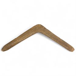 Somali hide shield D33cm, knobkerrie L90cm, New Guinea adze and an Aboriginal boomerang (4)