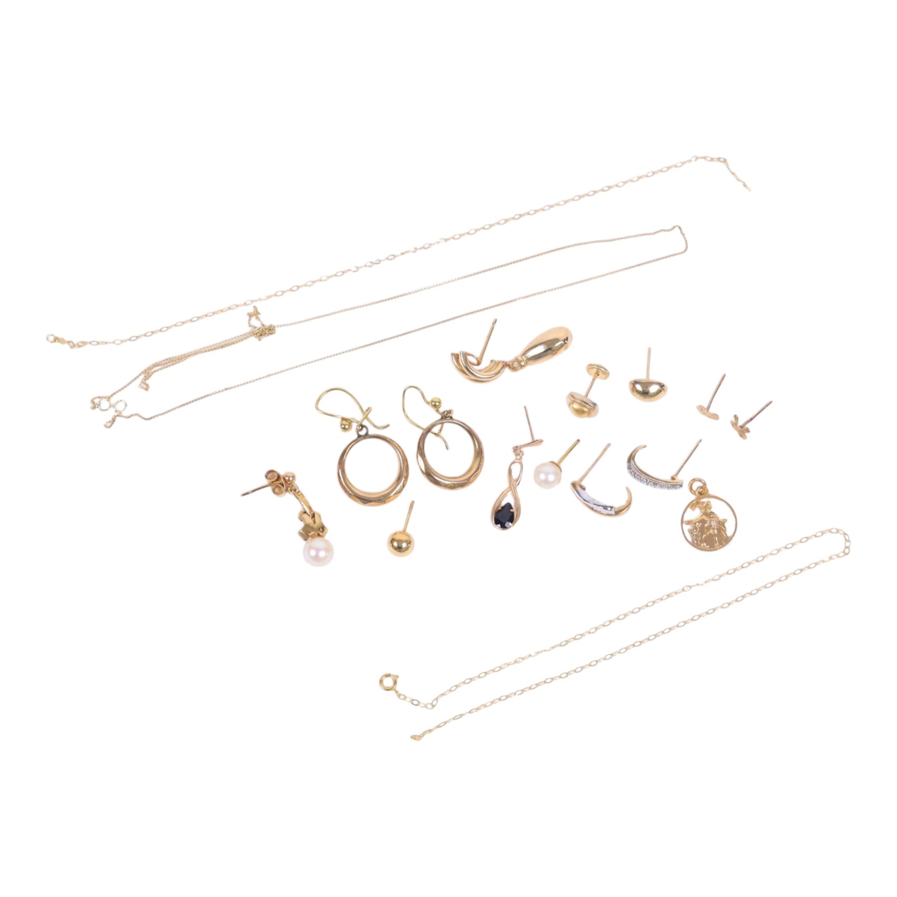 18ct gold charm and two single earrings, 14ct gold single earring and 9ct gold jewellery oddments, comprising single earrings and chain links