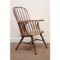  Early 19th century elm Windsor chair, W62cm  