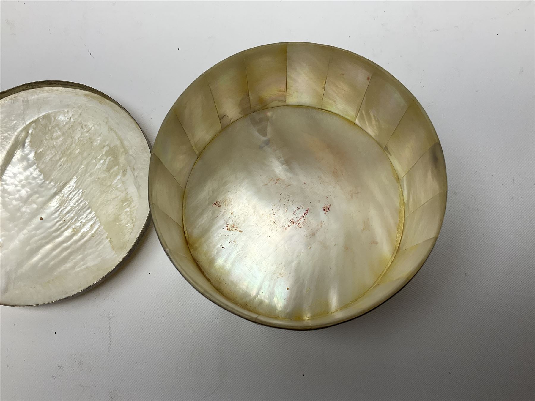 Mother of pearl nativity scene, together with mother of pearl box, shell and carved shell