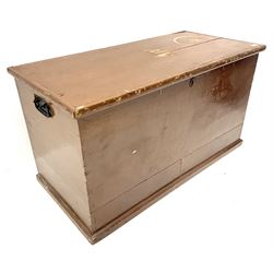 Victorian scumbled pine blanket box enclosed by hinged lid