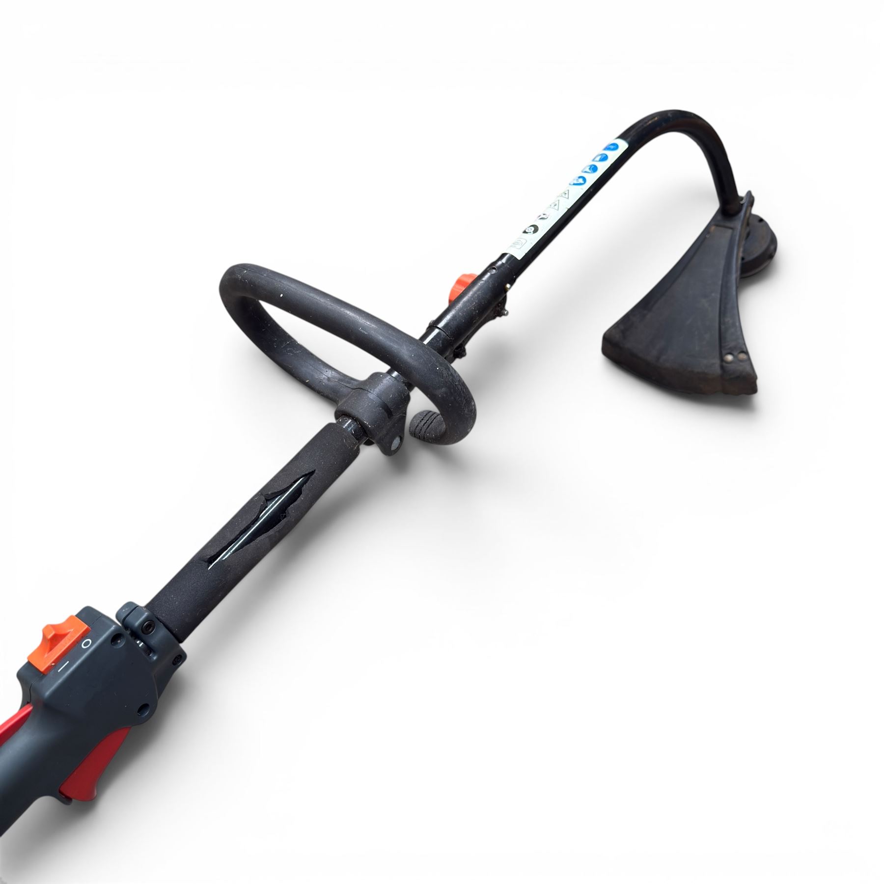 Sovereign 26cc 2 stroke petrol grass trimmer (strimmer), Parkside electric hedge trimmer and a Bosch hedge trimme