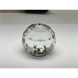 Three fountain pens, to include Conway Stewart 'Dinkie 550' and 'Conway 57' and a Parker 'Slimfold', all with 14ct gold nibs, together two roller ball pens, including a Parker example and a Swarovski Crystal paperweight