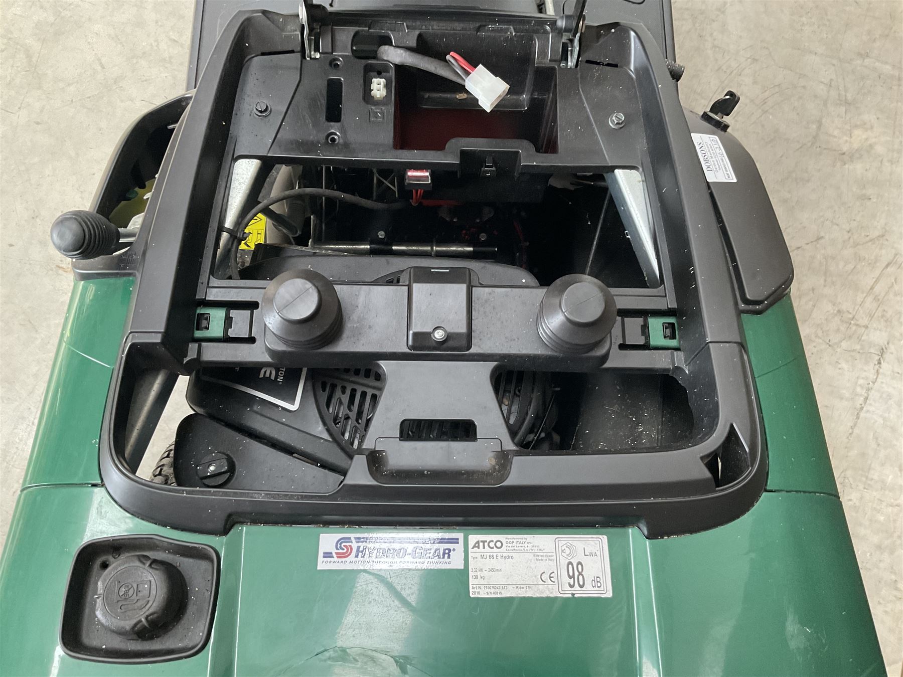 Atco Rider 27H petrol ride on lawnmower, very little use