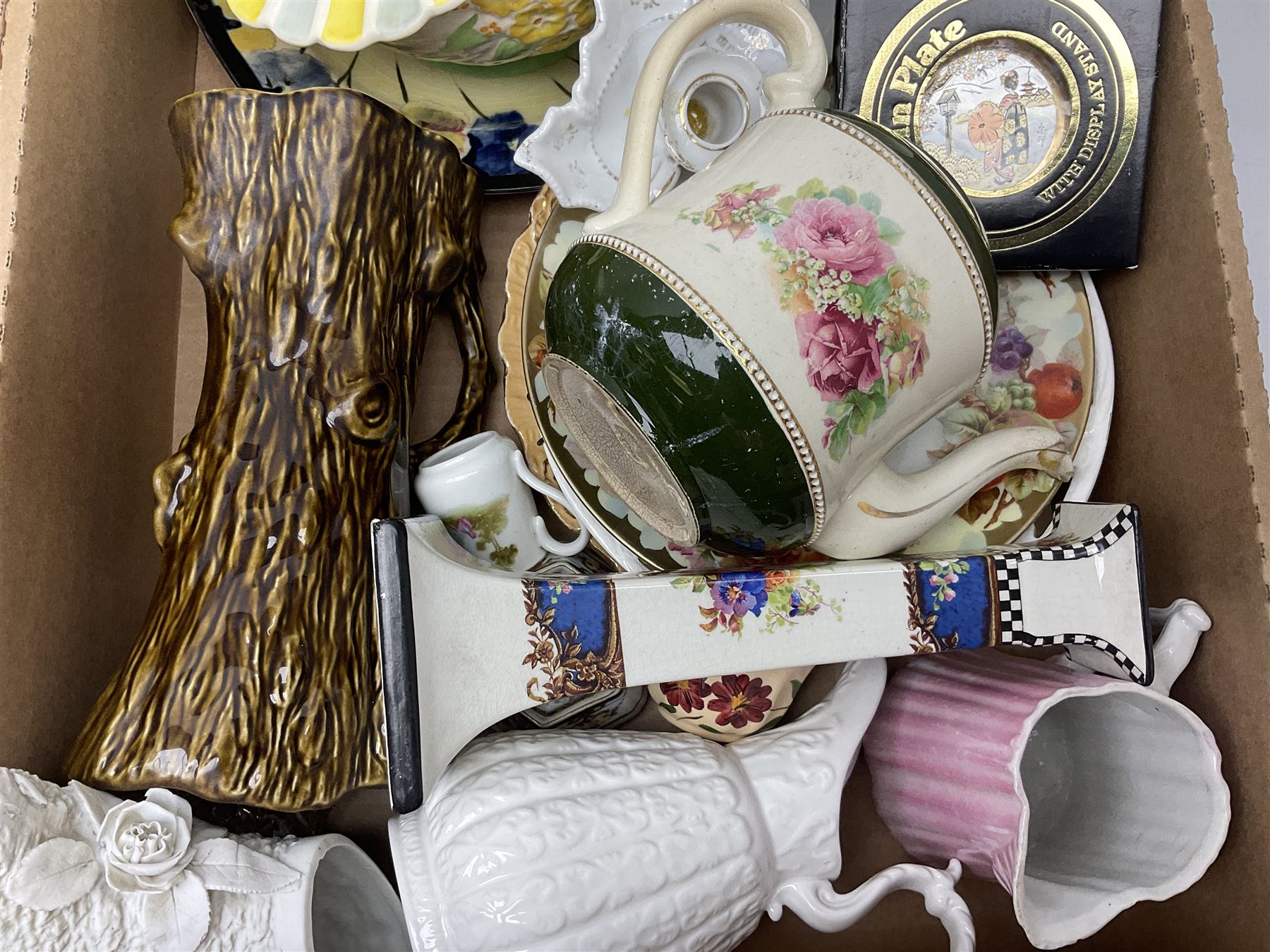 Collection of ceramics, to include Bretby Clanta Vase, Beswick Winnie the Pooh owl, Shelley teacup and saucer, Shelley Candlestick, Wedgewood vase etc, in two boxes