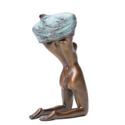 Bronze figure, modelled as a nude woman removing her shirt, H17cm