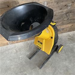 McCulloch MB 450C 1500w electric garden shredder