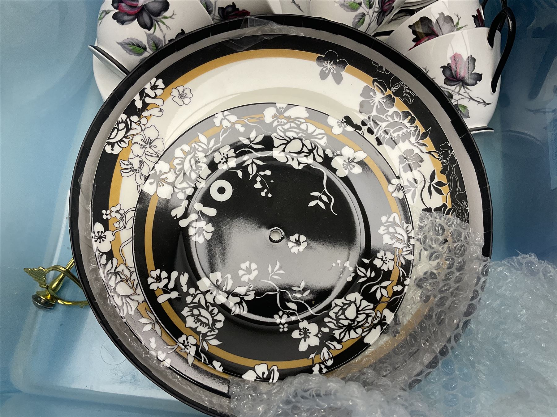 Royal Albert Masquerade pattern tea service for six, together with Royal Albert Dogwood pattern teacup and saucer and Alfred Meakin tea and dinner wares decorated with gilt on cream ground to include lidded tureens and oval serving plates etc in two boxes