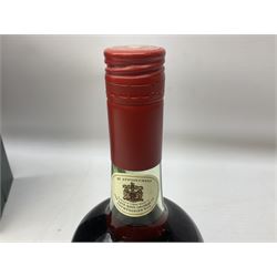 Courvoisier Three Star Luxe Cognac, 24fl oz 70% vol, labelled by appointment to His Late Majesty King George VI, one bottle