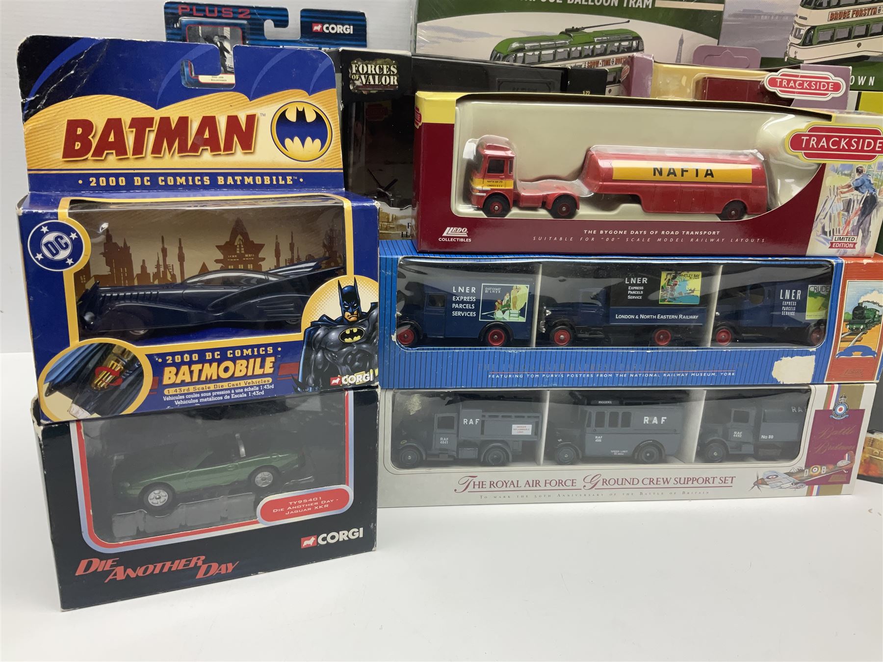 Thirty-eight modern die-cast models/sets  including Corgi and Lledo 1:76 scale Trackside vehicles; Unimax, Atlas and other tanks; TV & film related; advertising and promotional; QEII 80th Birthday etc; all but one boxed (38)