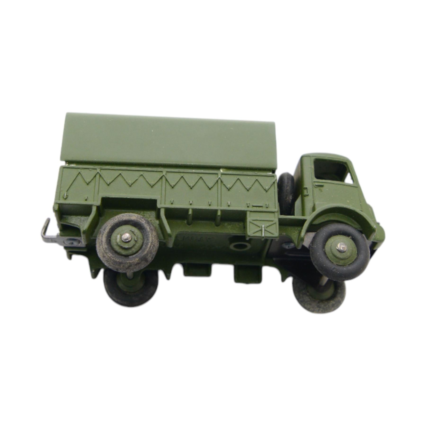 Eight Meccano Dinky Toys military diecast models | Toys