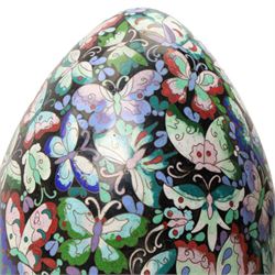 Large 20th century Chinese cloisonné egg with butterfly decoration, on stand, H39cm 