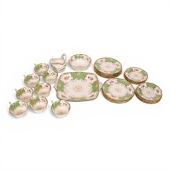Coalport green batwing pattern tea service for eight, comprising teacups and saucers, side...