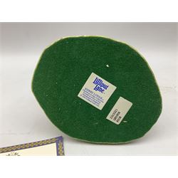 Ten Lilliput Lane winter (snowed) cottages, to include Yuletide Inn, The Christmas Present and Kerry Lodge, all boxed with deeds