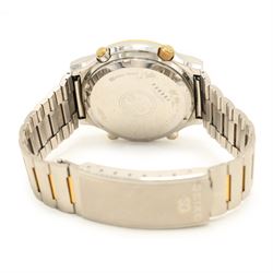 Seiko Sports 100 gentleman's stainless steel chronograph quartz wristwatch, Ref. 7A48-7000  white dial with subsidiary dials and moonphase, on original bracelet with fold-over clasp