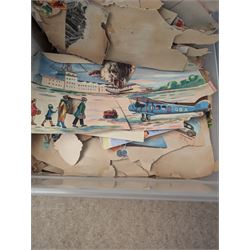 Collection of Victorian and later scrapbook pieces