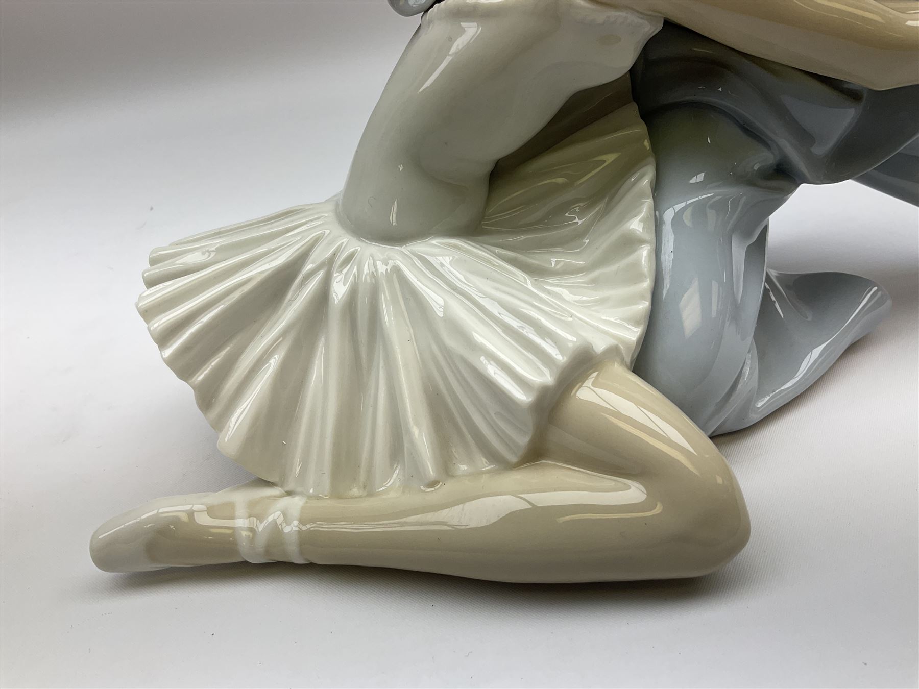 Lladro figure, Closing Scene, modelled as a clown and ballerina, year issued 1974, year retired 1996, no 4935, H24cm 
