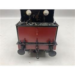Gauge 1 - kit-built electric 0-6-0 tank locomotive No.1793 in LMS red and black livery with well detailed cab L29cm W8.5cm 
