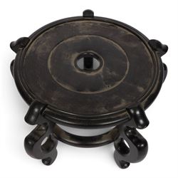 Five hardwood vase stands, for large vases, largest D36cm