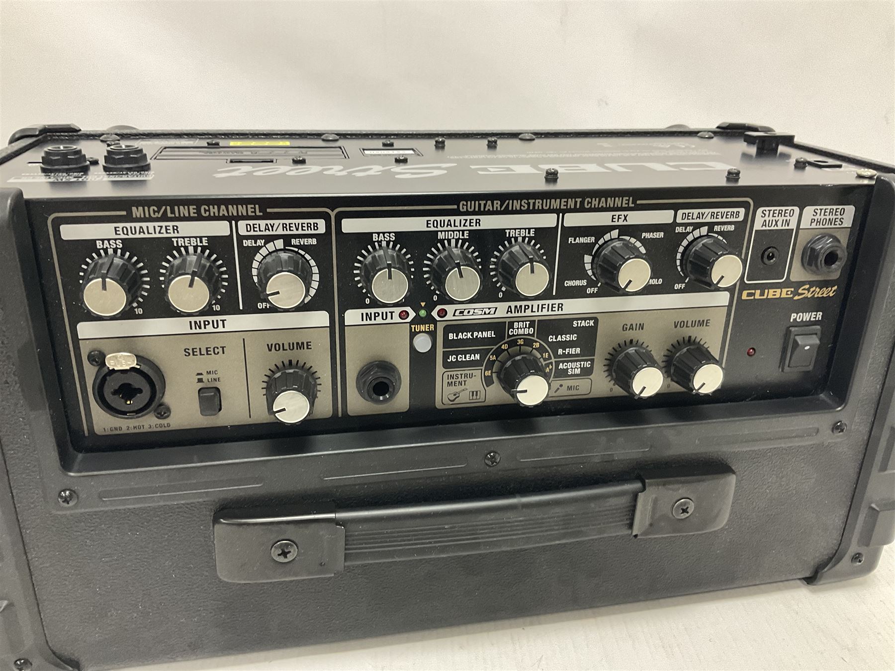 Roland Cube Street, 50w battery-powered stereo amplifier, L40cm