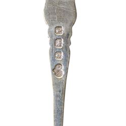 Cased set of six silver teaspoons and tongs Birmingham 1918 Maker Elkington & Co