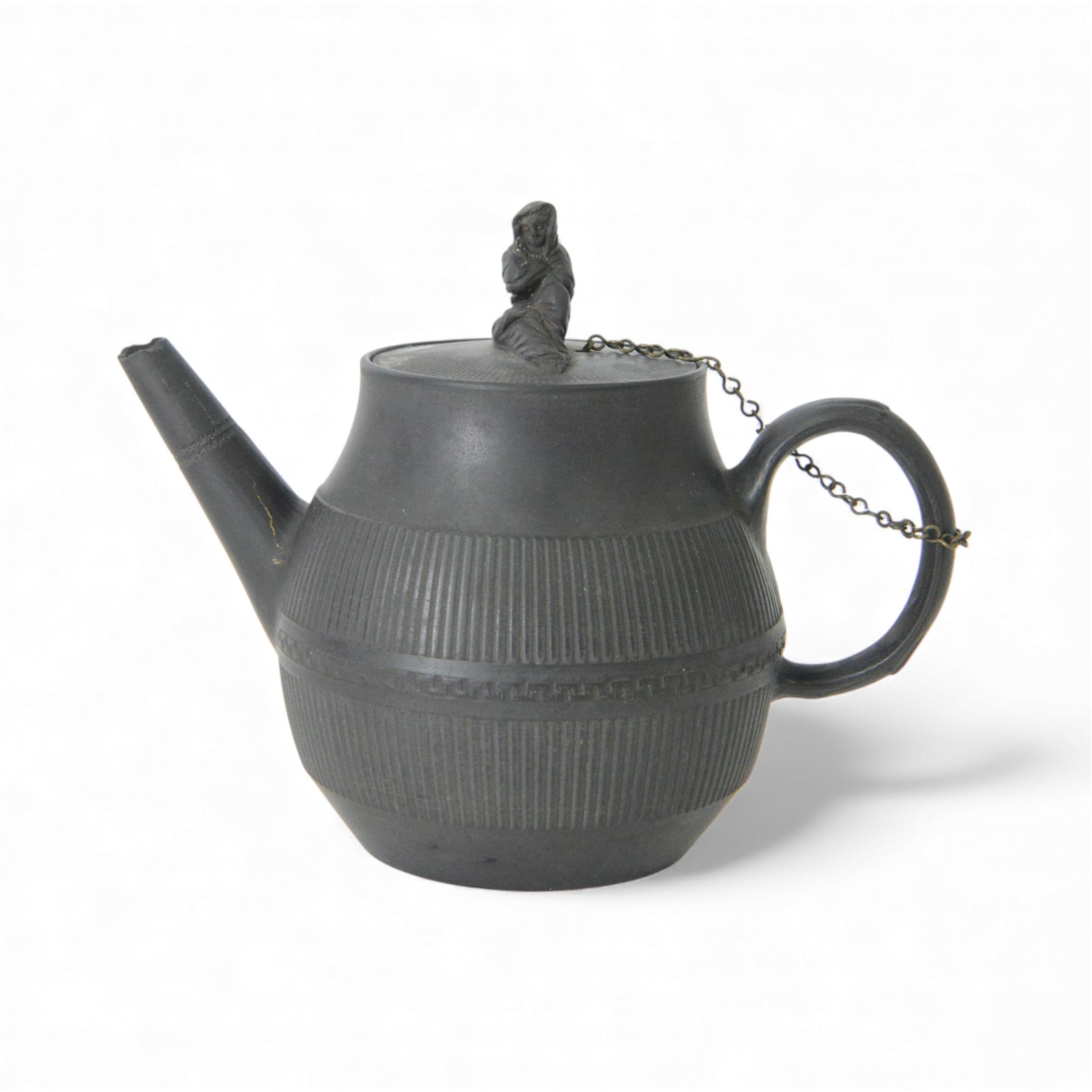 18th century Wedgwood black basalt teapot with  Widow of Zarephath finial, H16cm