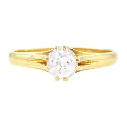 21ct gold single stone, round brilliant cut diamond ring, diamond approx 0.45 carat 