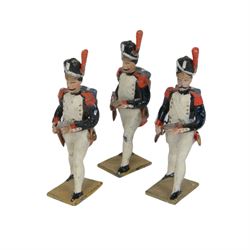 French CBG Mignot Napoleonic Grenadiers a Pied de la Garde marching, comprising of five  guardsmen and one drummer