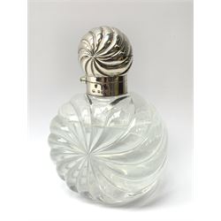 Victorian cut glass scent bottle with silver wrythen fluted top and conforming body, by Mappin & Webb, London, 1888 H15.5cm