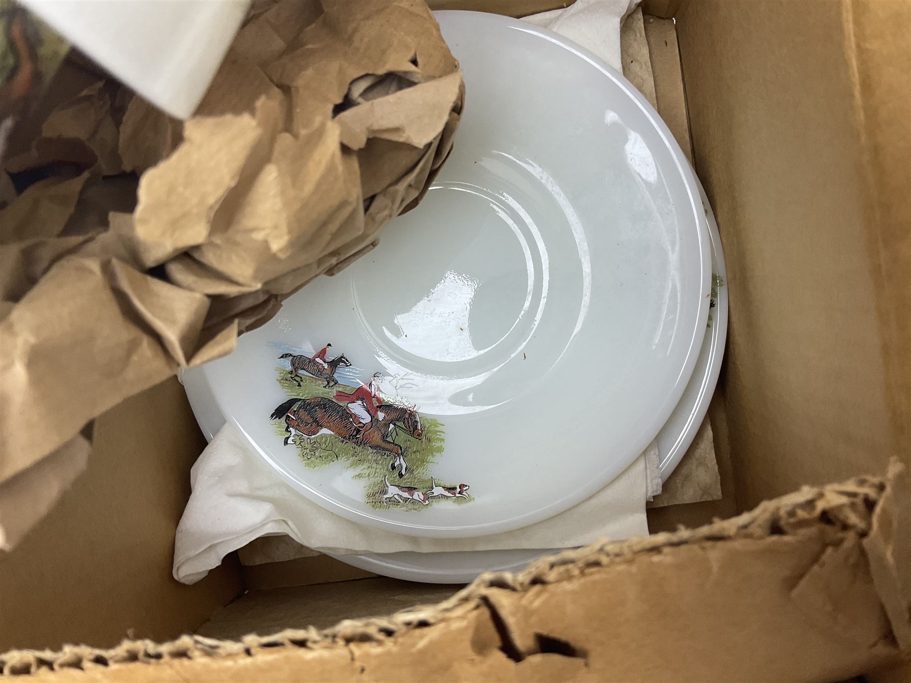 Ringtons Tally Ho pattern Pyrex tea wares, in original box, together with other Ringtons ceramics and other tea wares