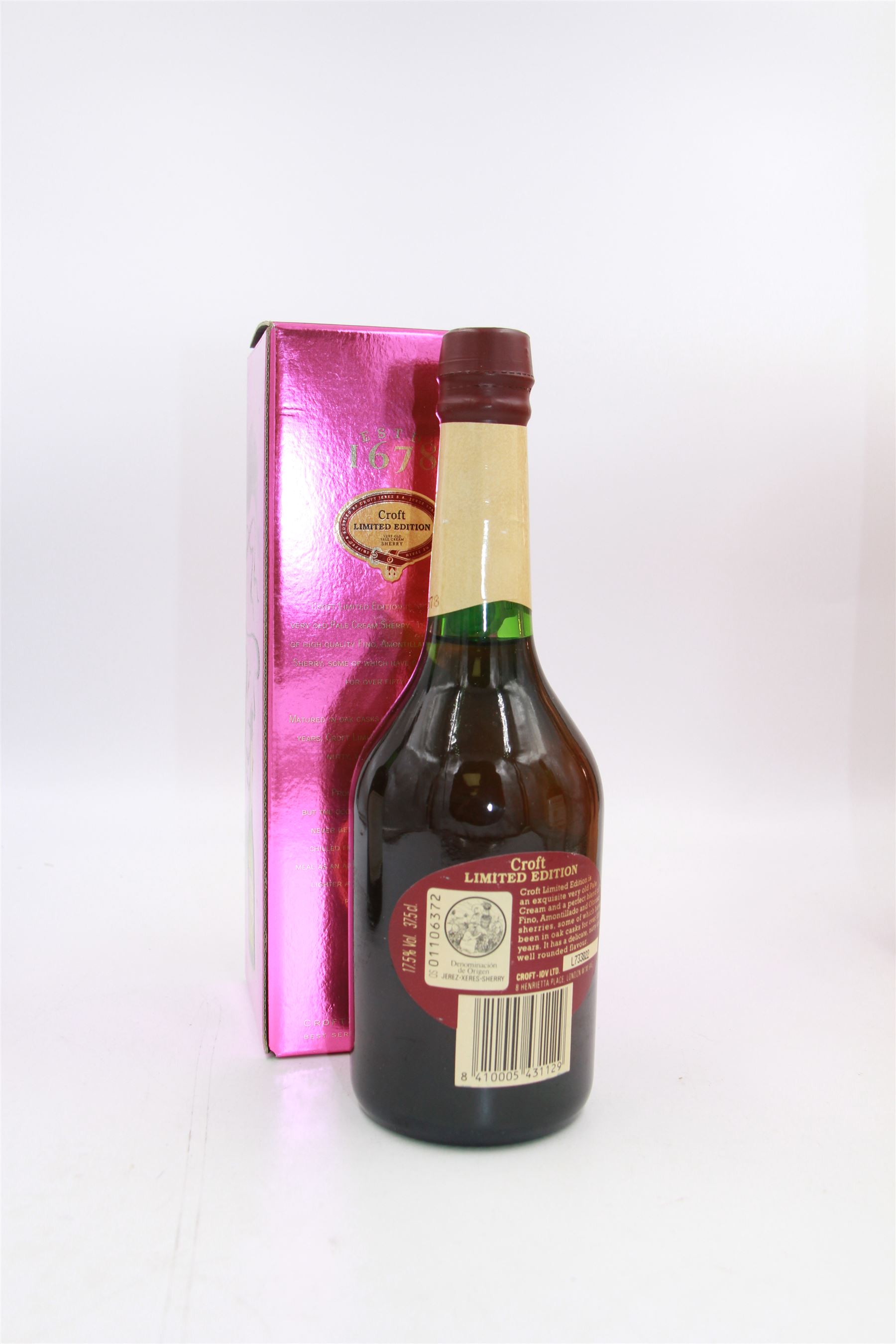 Mixed alcohol, comprising, three bottles of Harveys Bristol Cream Sherry, Harveys Bristol Milk Sherry, Croft very old pale cream sherry and Taylor's Trident port, various contents and proof  (6)