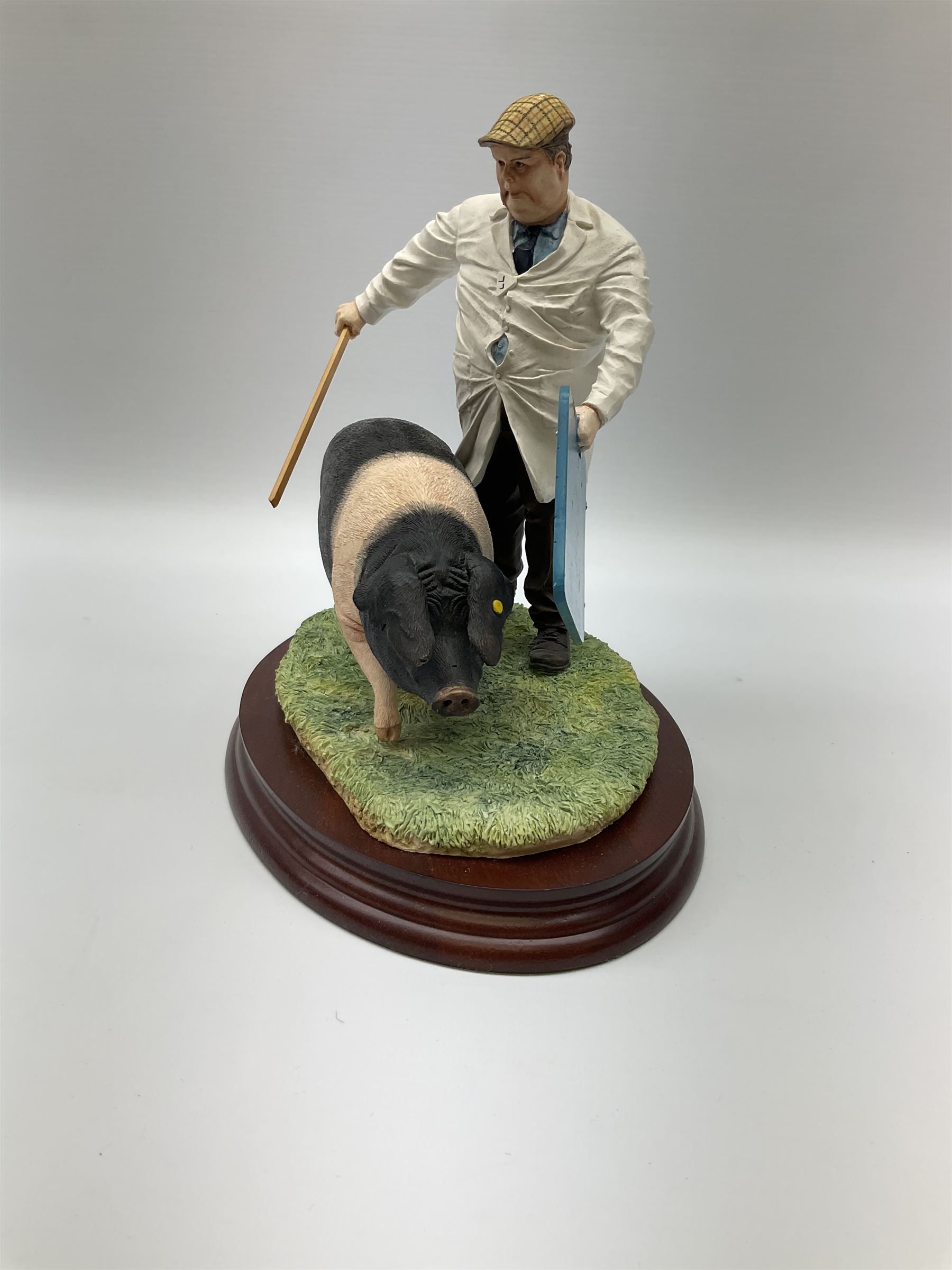 Border Fine Arts 'Prize Show' figure, model No. B1265 by Hans Kendrick, limited edition 101/350, on wood base, with certificate