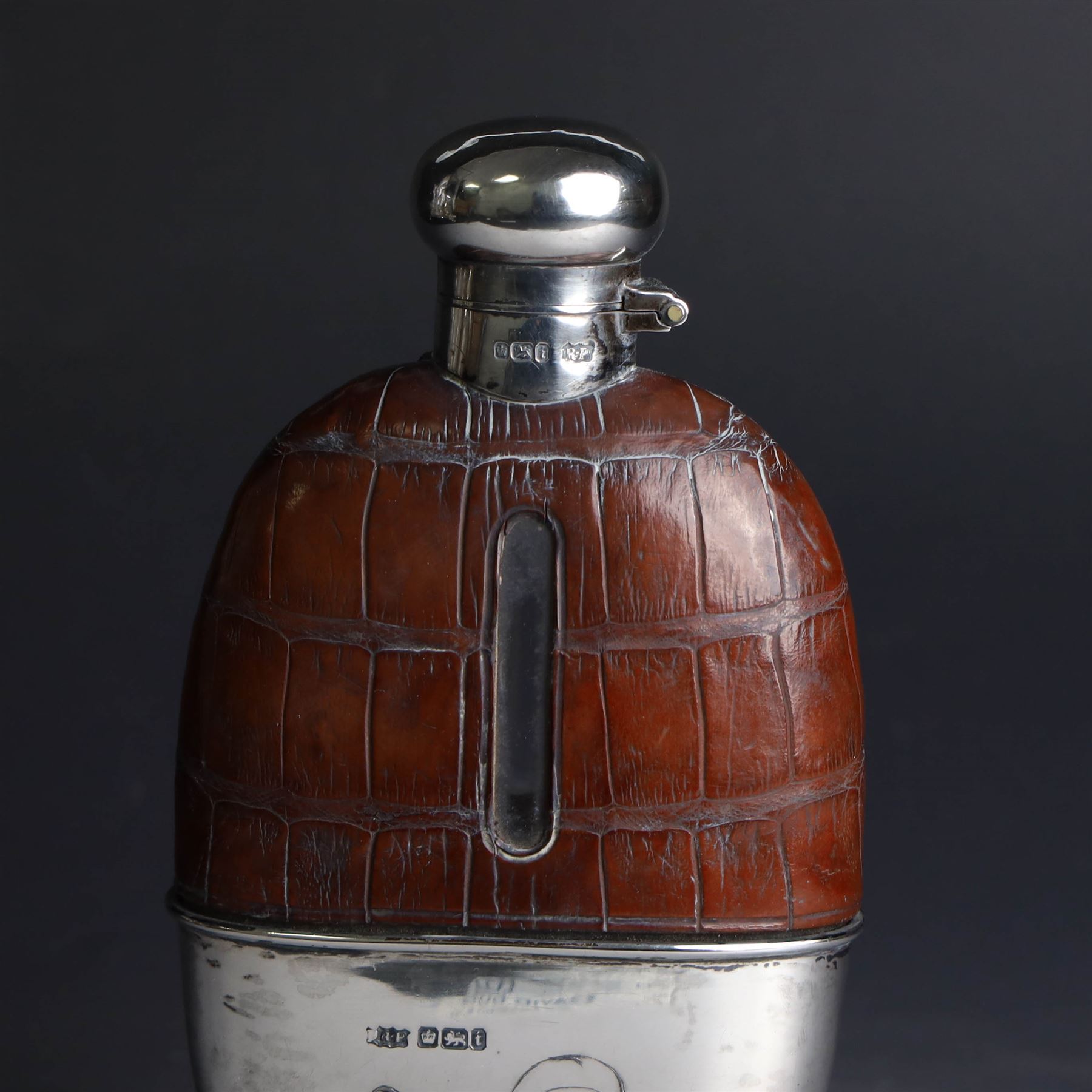 Edwardian hip flask, the glass body with leather cover,  removable silver cup and silver cap, the cup engraved with monogram, hallmarked Robert Pringle & Sons, Sheffield 1901, H15cm