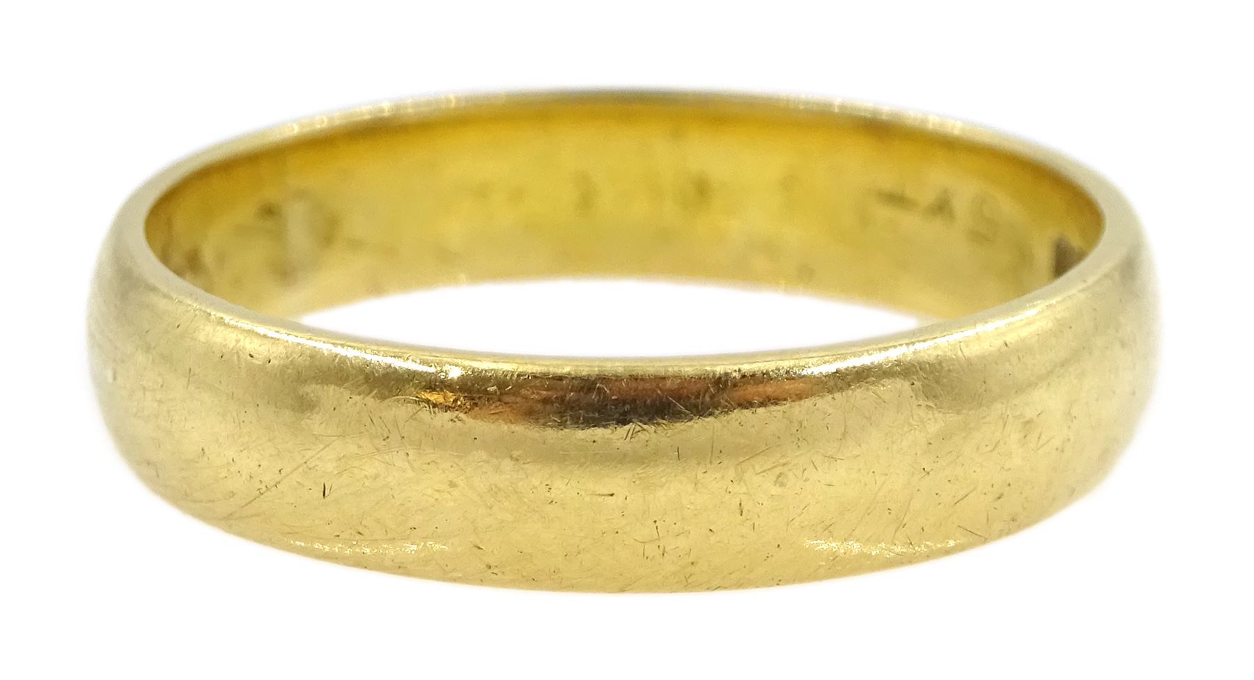 18ct gold wedding band hallmarked, approx 5.5gm