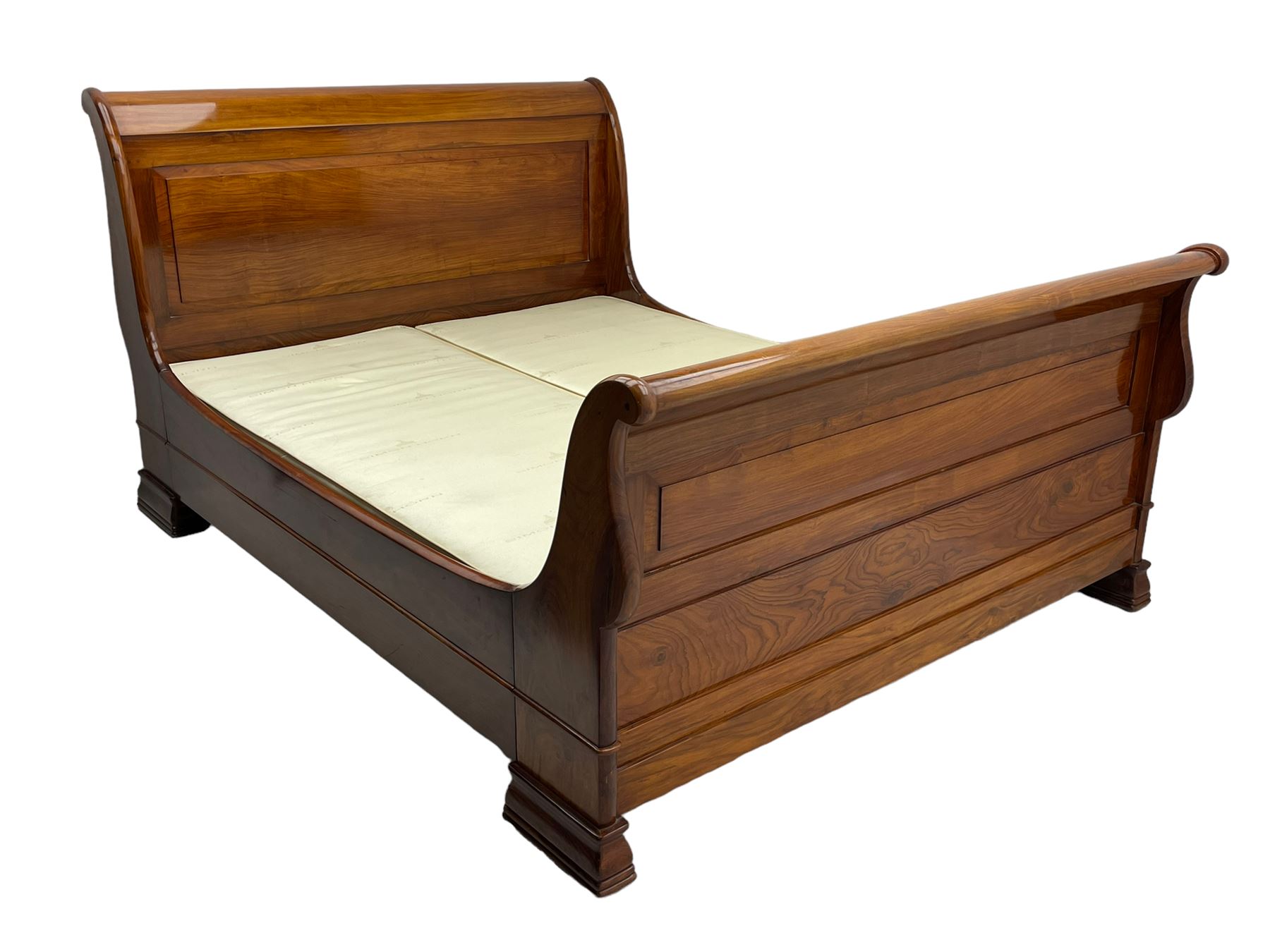 Simon Horn - 'Chatsworth' hardwood 5' 3'' Queen-size sleigh bed or lit bateau, panelled head and footboard with scrolled frames, on moulded block feet, with upholstered base