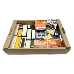 Corgi - collection of modern Showmans/Ci