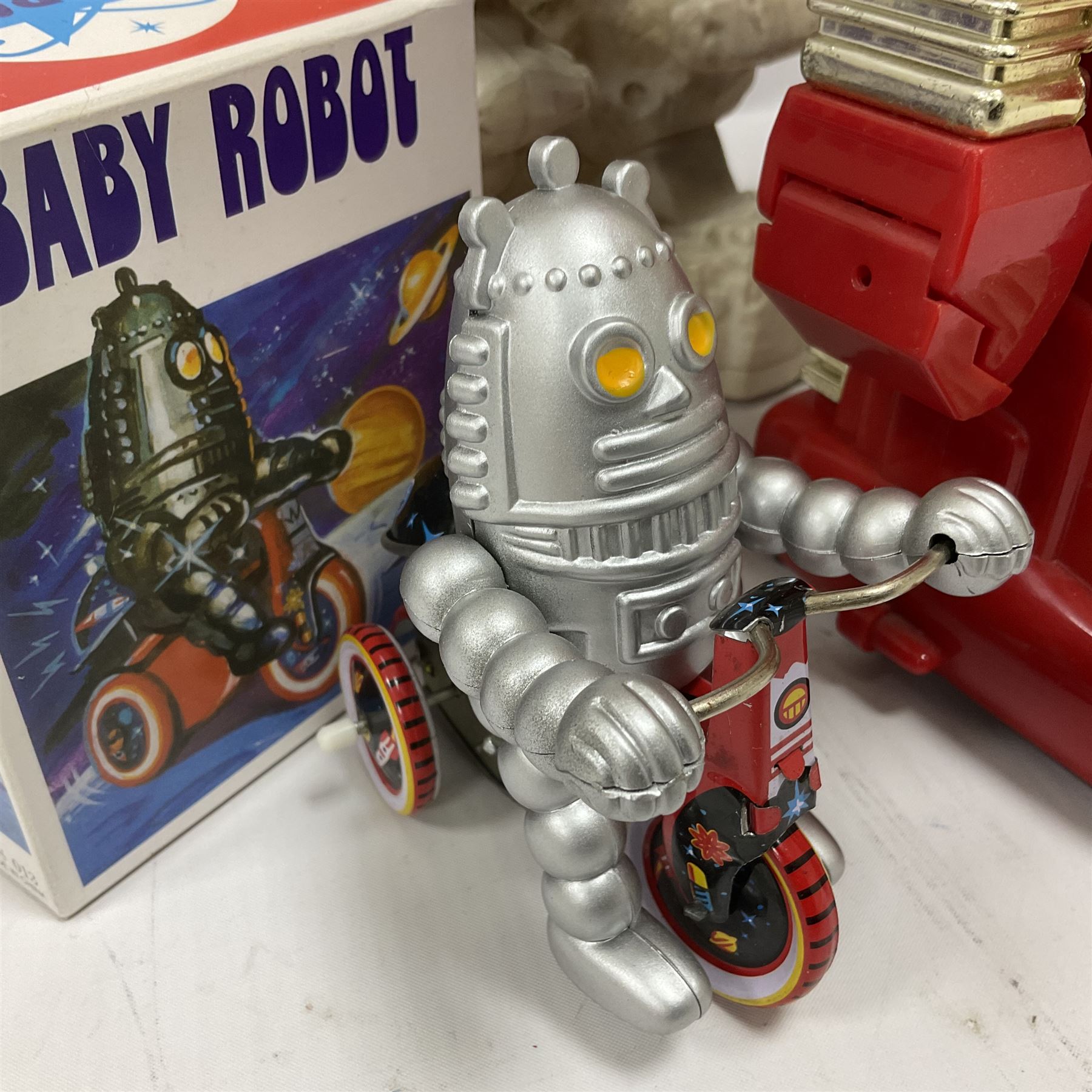 'Lost in Space' robot by Newline Productions; and three unopened  'Lost in Space' carded models; and five other robots comprising Tommy The Atomic Robot; Saturn The 13