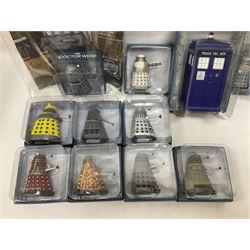 ‘Dr Who’ - Eaglemoss periodical Figurine Collection comprising twenty-seven figures of Tardis’ and Daleks, including Special Tardis 1 figure, two still with original magazine; all boxed, most with factory tie-downs 